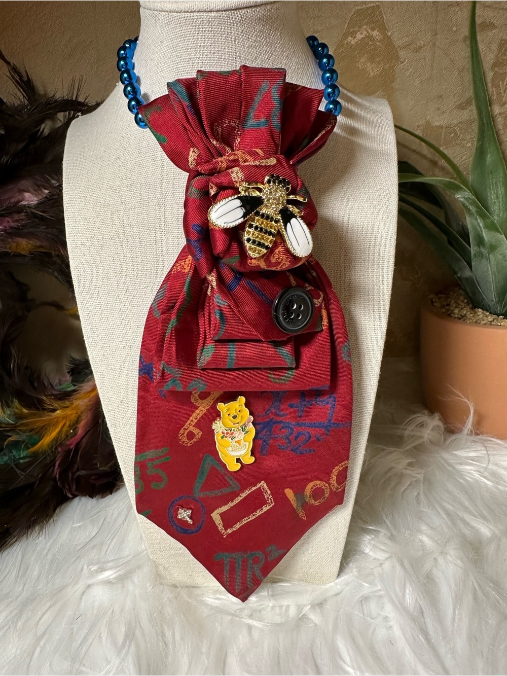 Save the Children necklace tie